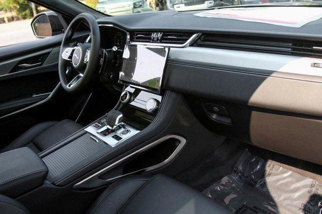 new 2025 Jaguar F-PACE car