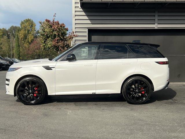 new 2025 Land Rover Range Rover Sport car