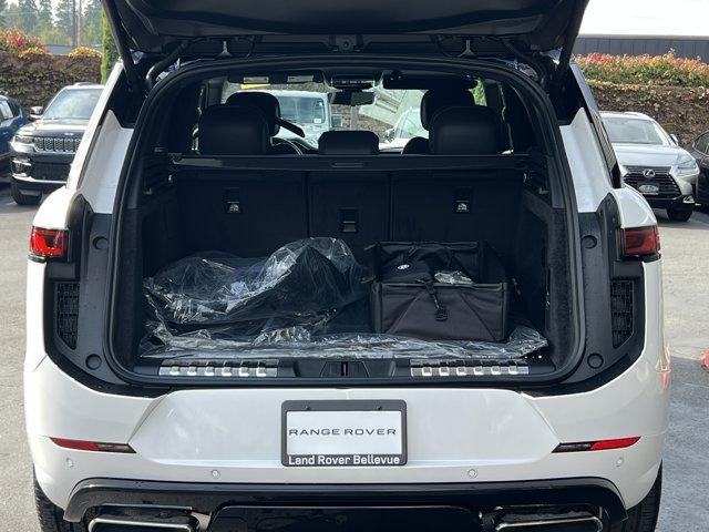 new 2025 Land Rover Range Rover Sport car