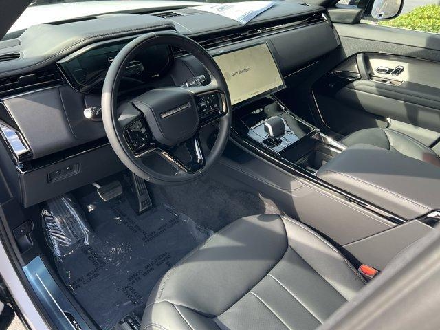 new 2025 Land Rover Range Rover Sport car
