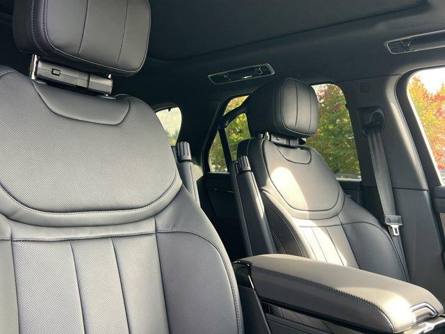new 2025 Land Rover Range Rover Sport car
