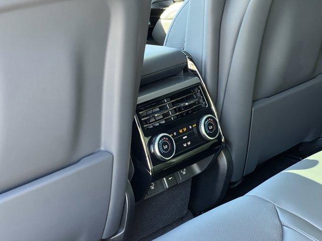 new 2025 Land Rover Range Rover Sport car