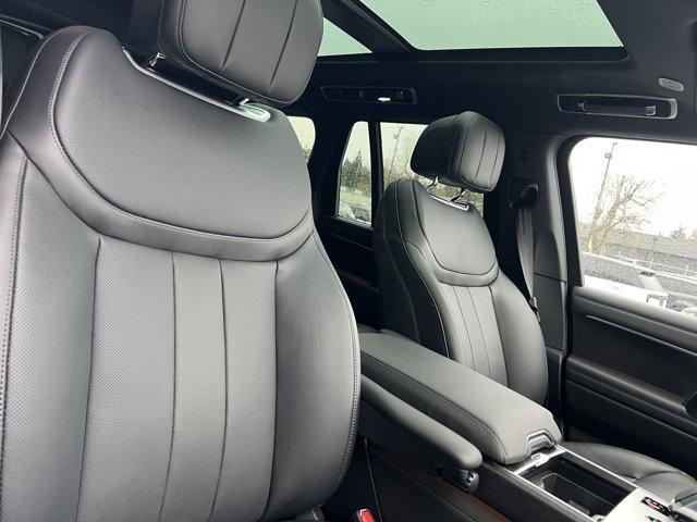 new 2025 Land Rover Range Rover car