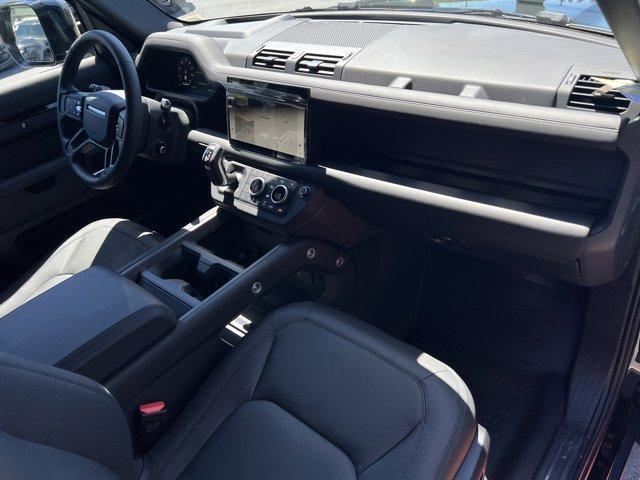 new 2025 Land Rover Defender car