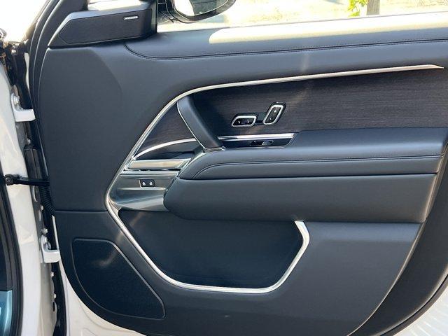 new 2025 Land Rover Range Rover car