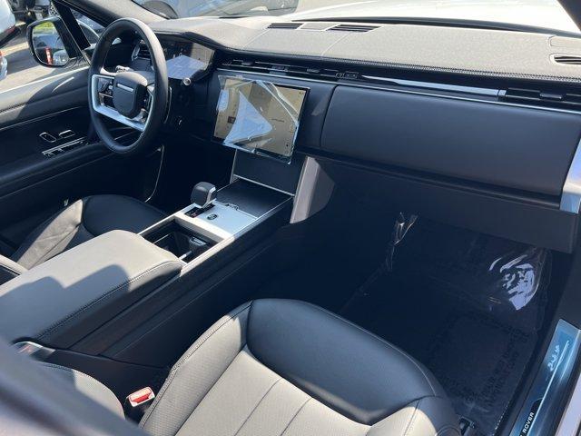 new 2025 Land Rover Range Rover car
