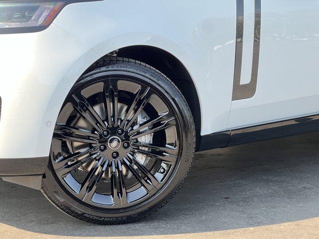 new 2025 Land Rover Range Rover car