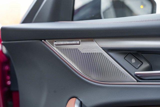 new 2025 Jaguar F-PACE car