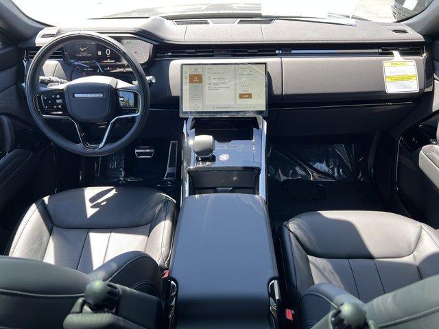 new 2025 Land Rover Range Rover Sport car