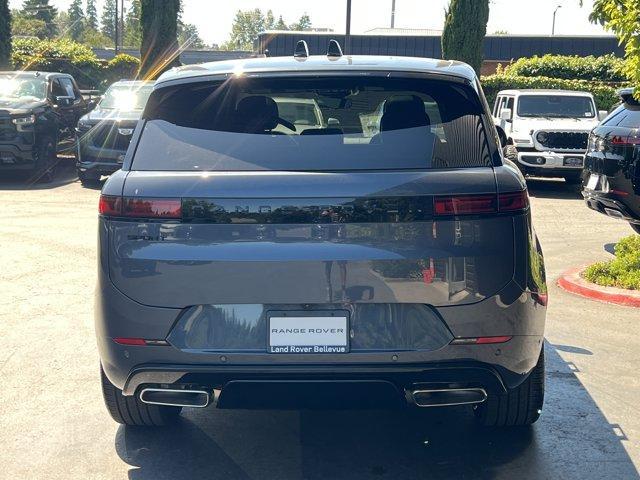 new 2025 Land Rover Range Rover Sport car