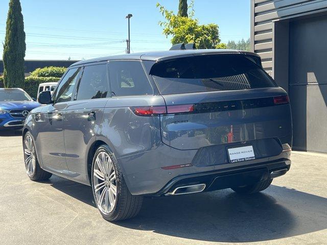 new 2025 Land Rover Range Rover Sport car
