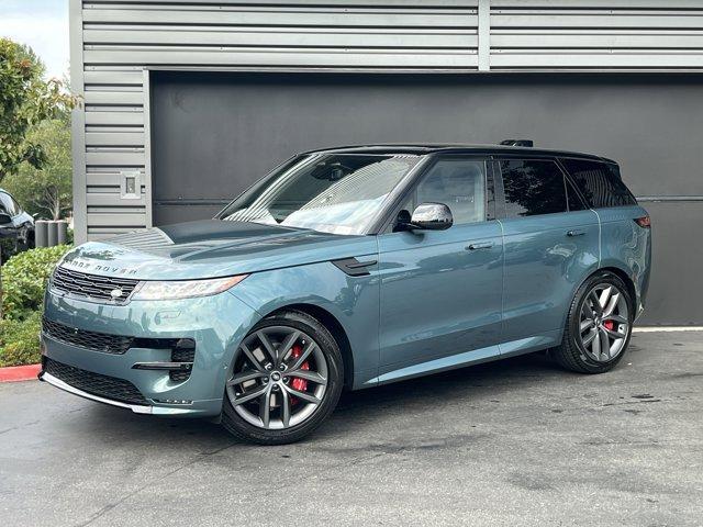new 2025 Land Rover Range Rover Sport car