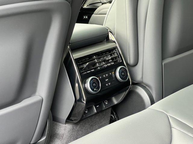 new 2025 Land Rover Range Rover Sport car