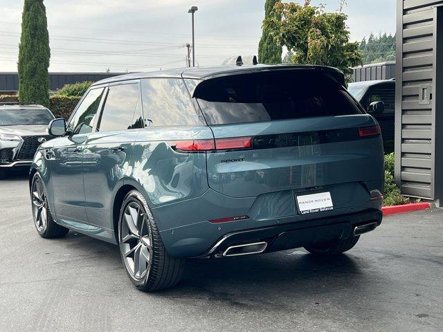 new 2025 Land Rover Range Rover Sport car