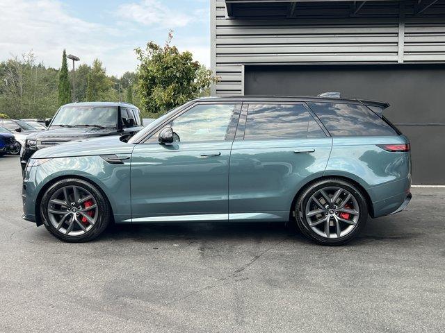 new 2025 Land Rover Range Rover Sport car
