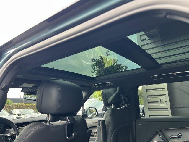 new 2025 Land Rover Range Rover Sport car