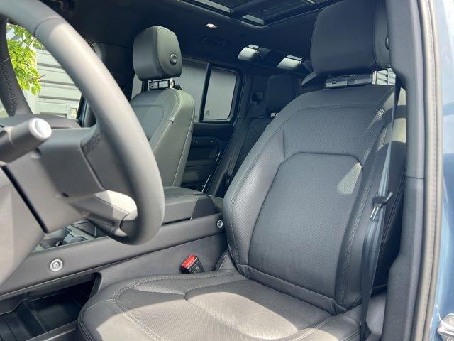 new 2025 Land Rover Defender car