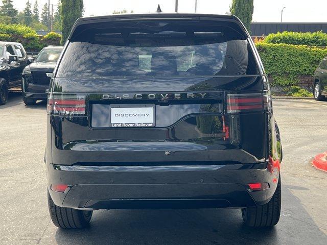 new 2025 Land Rover Discovery car