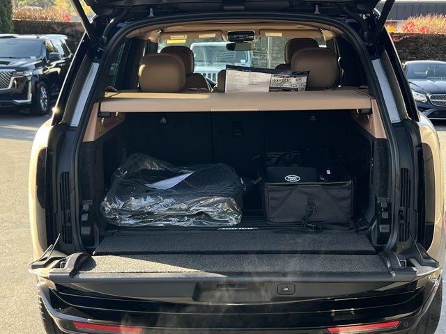 new 2025 Land Rover Range Rover car