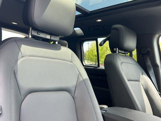 new 2025 Land Rover Defender car