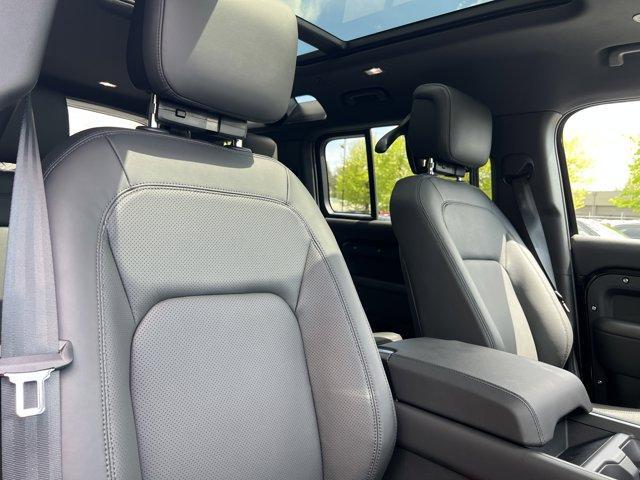 new 2025 Land Rover Defender car
