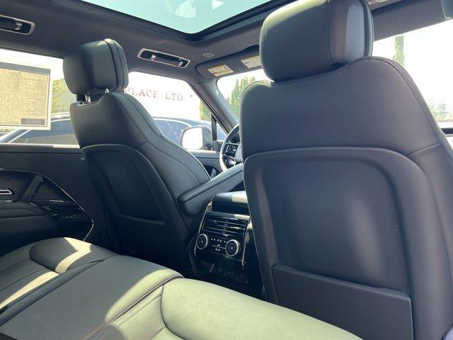 new 2025 Land Rover Range Rover Sport car