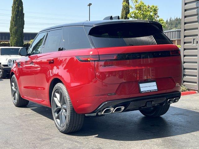 new 2025 Land Rover Range Rover Sport car