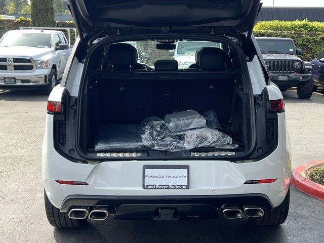 new 2025 Land Rover Range Rover Sport car