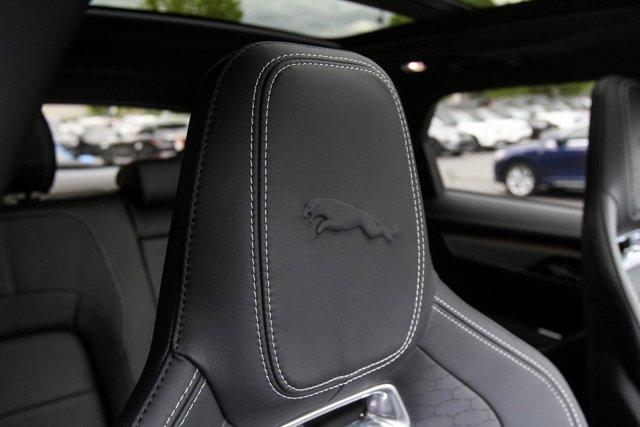 new 2025 Jaguar F-PACE car