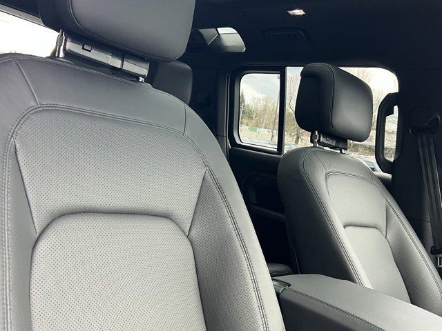 new 2025 Land Rover Defender car
