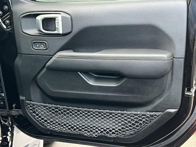 used 2021 Jeep Gladiator car, priced at $32,998