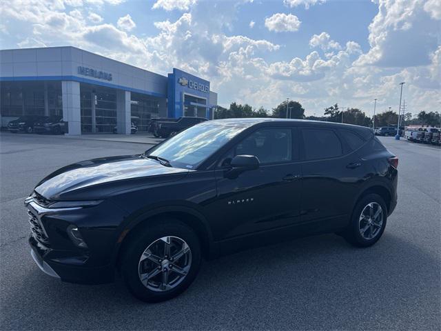 used 2023 Chevrolet Blazer car, priced at $27,880