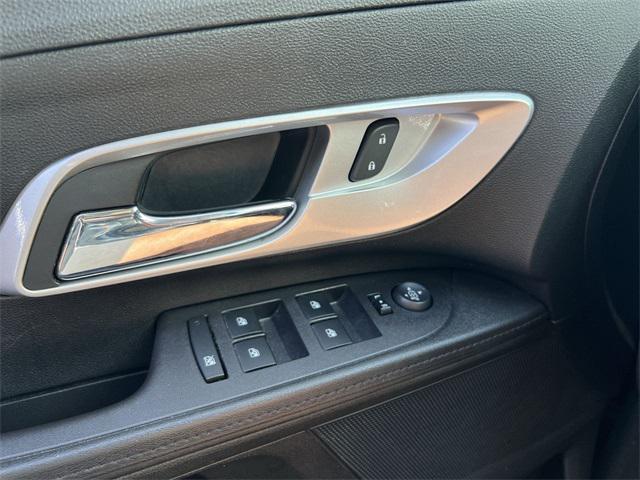 used 2017 Chevrolet Equinox car, priced at $11,480