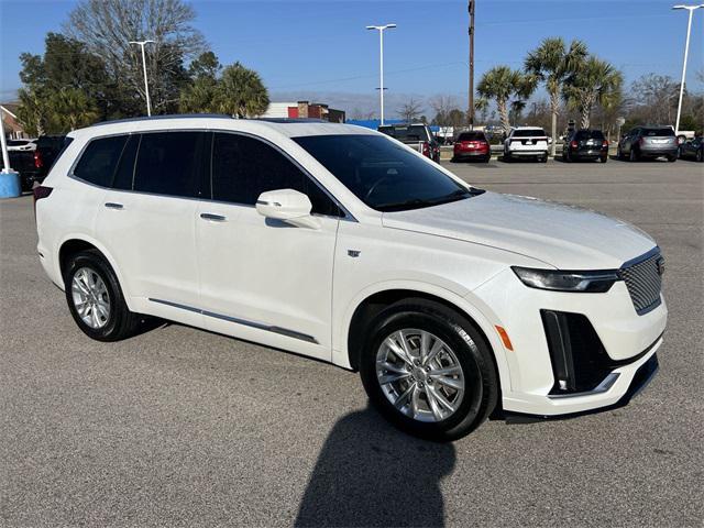 used 2023 Cadillac XT6 car, priced at $36,980