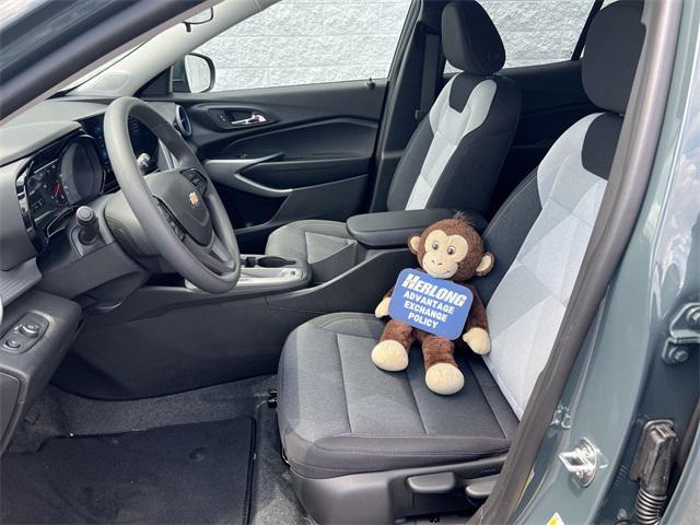 new 2025 Chevrolet Trax car, priced at $22,787