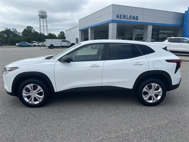 used 2024 Chevrolet Trax car, priced at $21,380