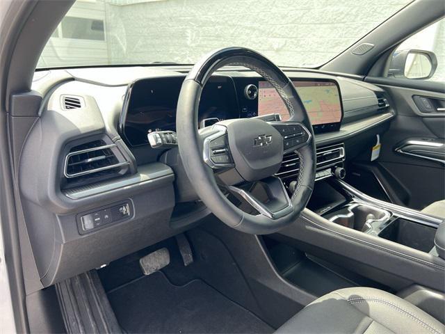 new 2025 Chevrolet Traverse car, priced at $50,880