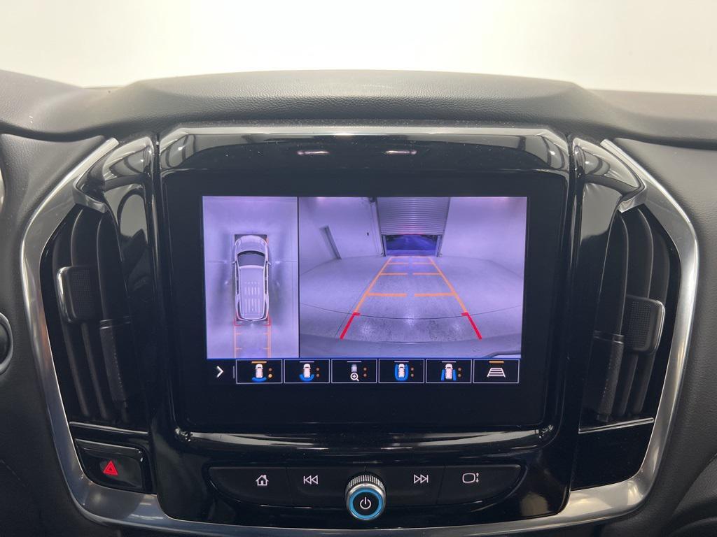 used 2021 Chevrolet Traverse car, priced at $22,880