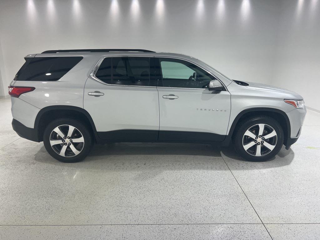 used 2021 Chevrolet Traverse car, priced at $22,880