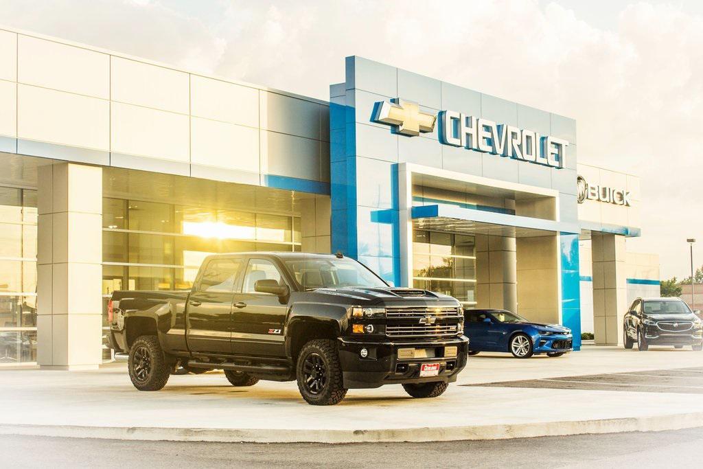 used 2019 Chevrolet Traverse car, priced at $13,880