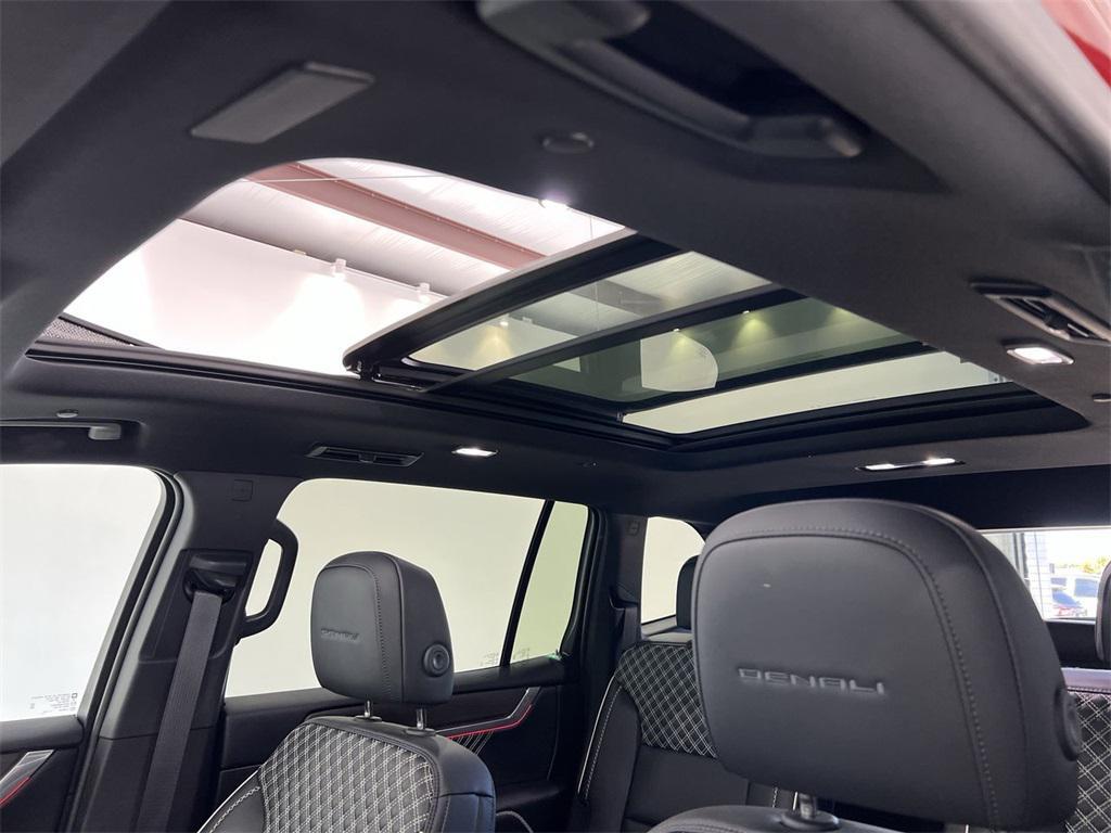 used 2024 GMC Acadia car, priced at $50,370