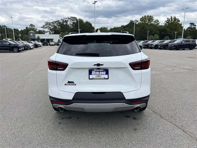 new 2025 Chevrolet Blazer car, priced at $40,295