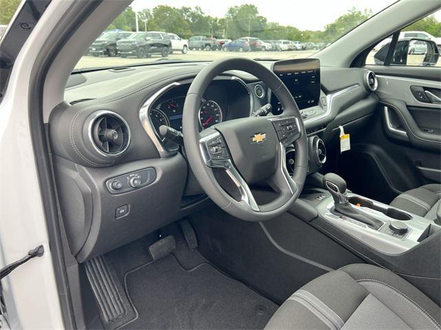 new 2025 Chevrolet Blazer car, priced at $40,295