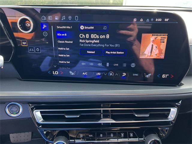 new 2026 Chevrolet Traverse car, priced at $45,415