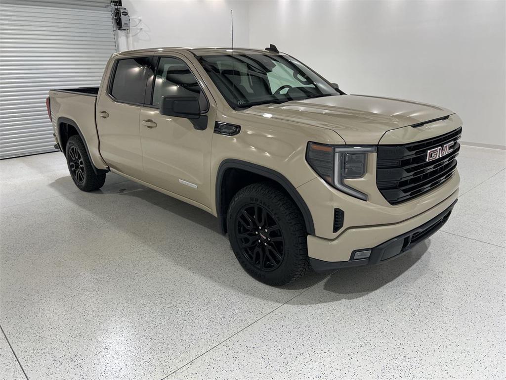used 2022 GMC Sierra 1500 car, priced at $39,880