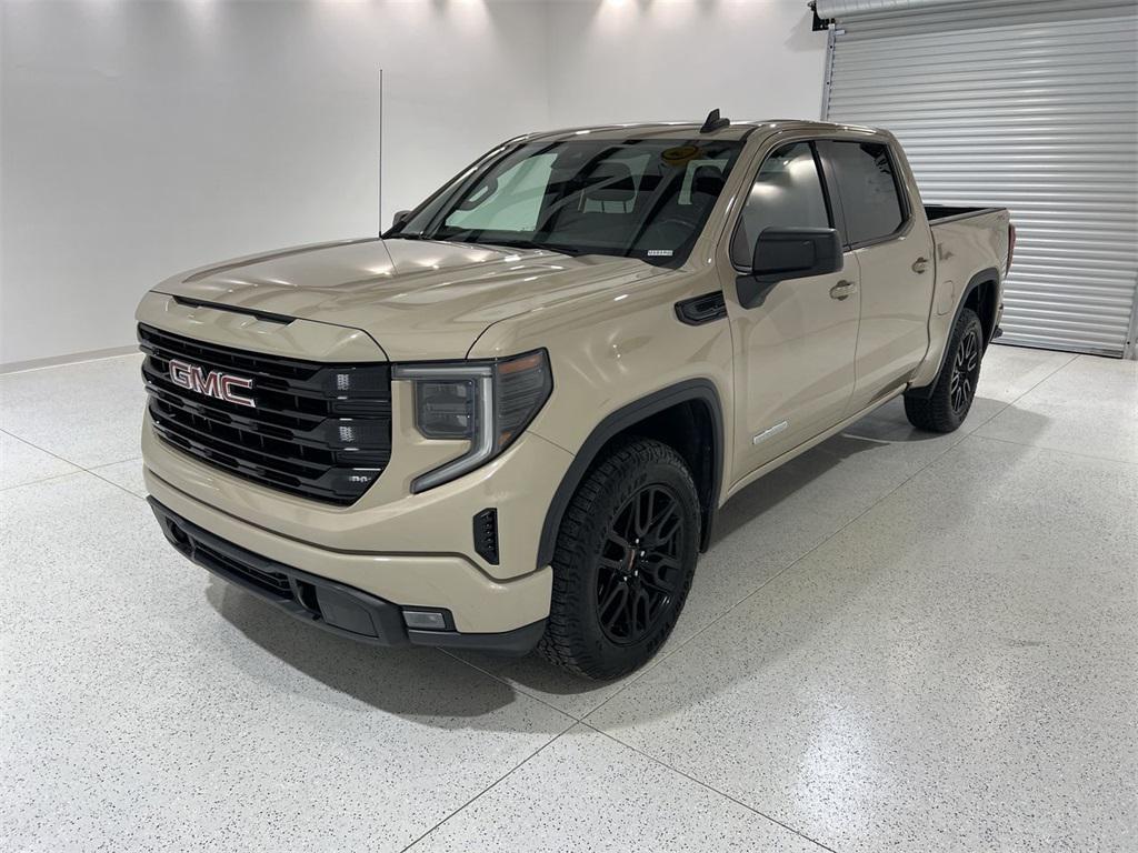 used 2022 GMC Sierra 1500 car, priced at $39,880
