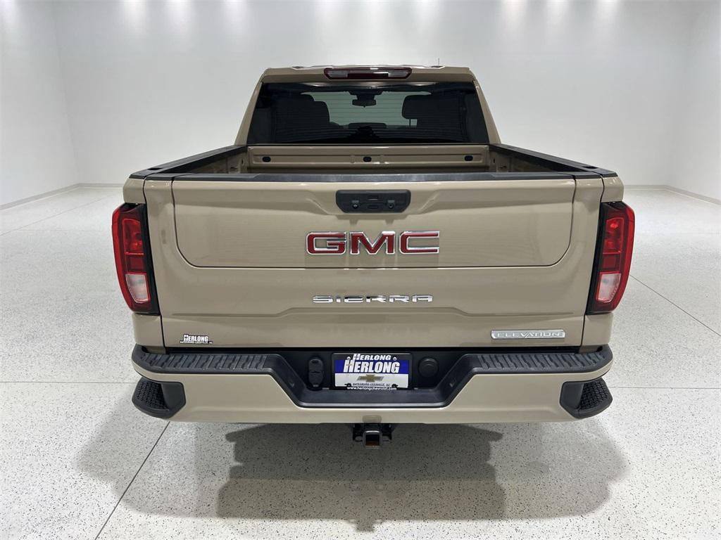 used 2022 GMC Sierra 1500 car, priced at $39,880