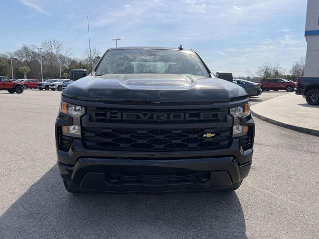 new 2024 Chevrolet Silverado 1500 car, priced at $45,680