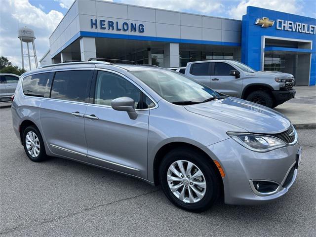 used 2019 Chrysler Pacifica car, priced at $16,880