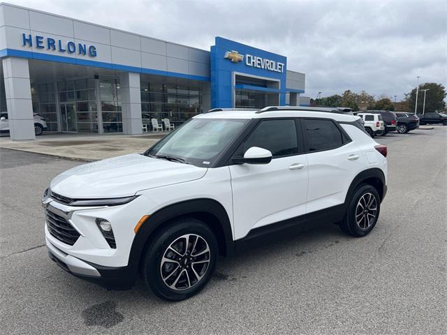 new 2025 Chevrolet TrailBlazer car, priced at $30,505